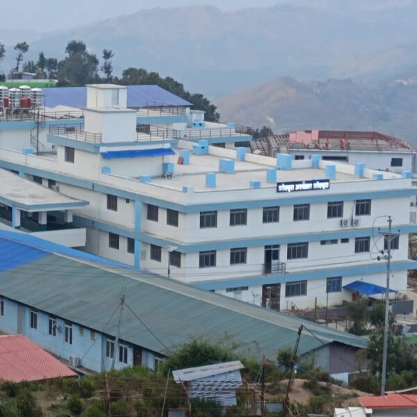 अस्पतालभित्र अनियमितता भएको आरोप लगाउदै राप्रपाद्वारा सूचना माग