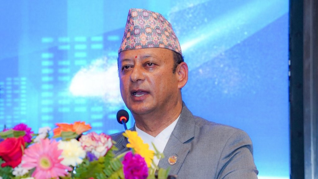 सम्पत्ति शुद्धीकरण मुद्दामा पक्राउ परेका दीपक खड्का अस्पताल भर्ना