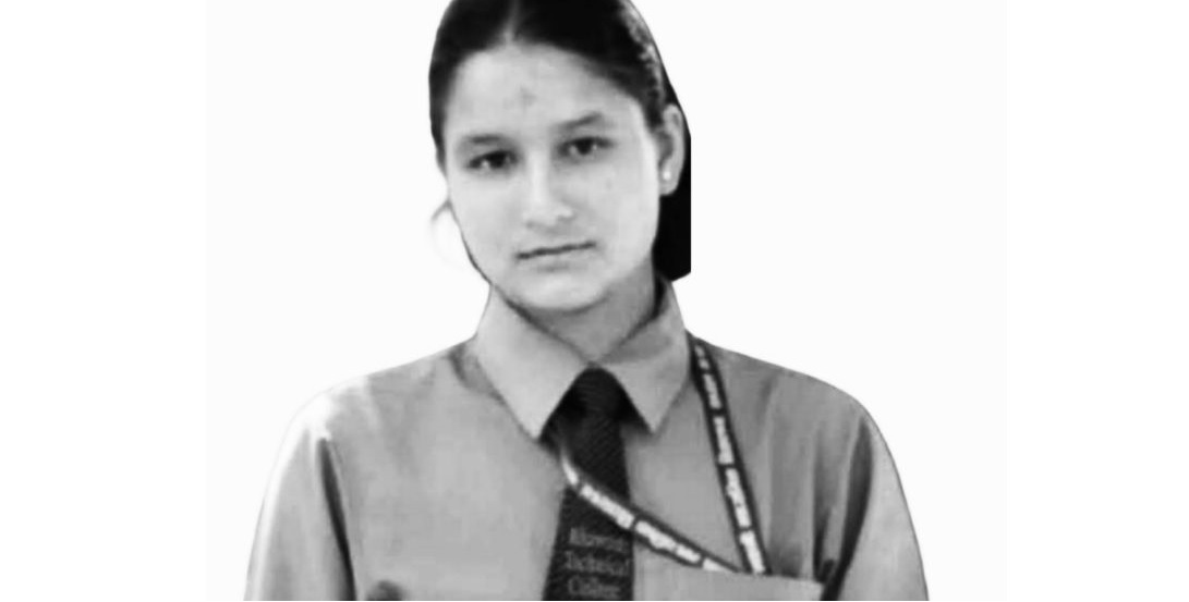 डोटीमा माटोको ढिस्कोले पुरिएर किशोरीको मृत्यु