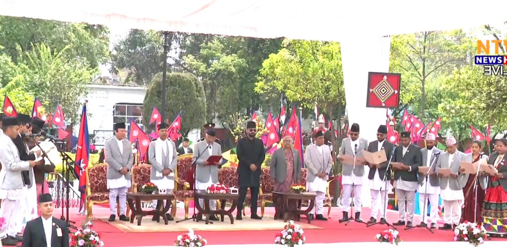 बालेन नेतृत्वमा १५ सदस्यीय मन्त्रिपरिषद् गठन, पाँच महिला मन्त्री समावेश