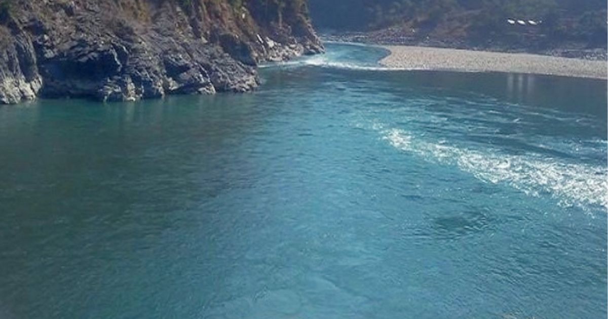 महाकालीमा बगेर एक जना बेपत्ता