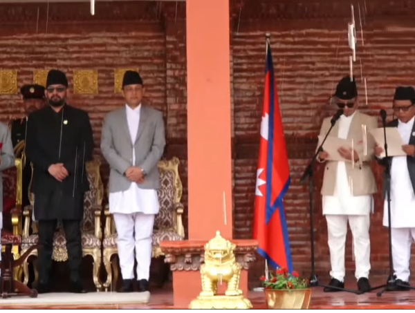 सुधन र महावीरले लिए शपथ